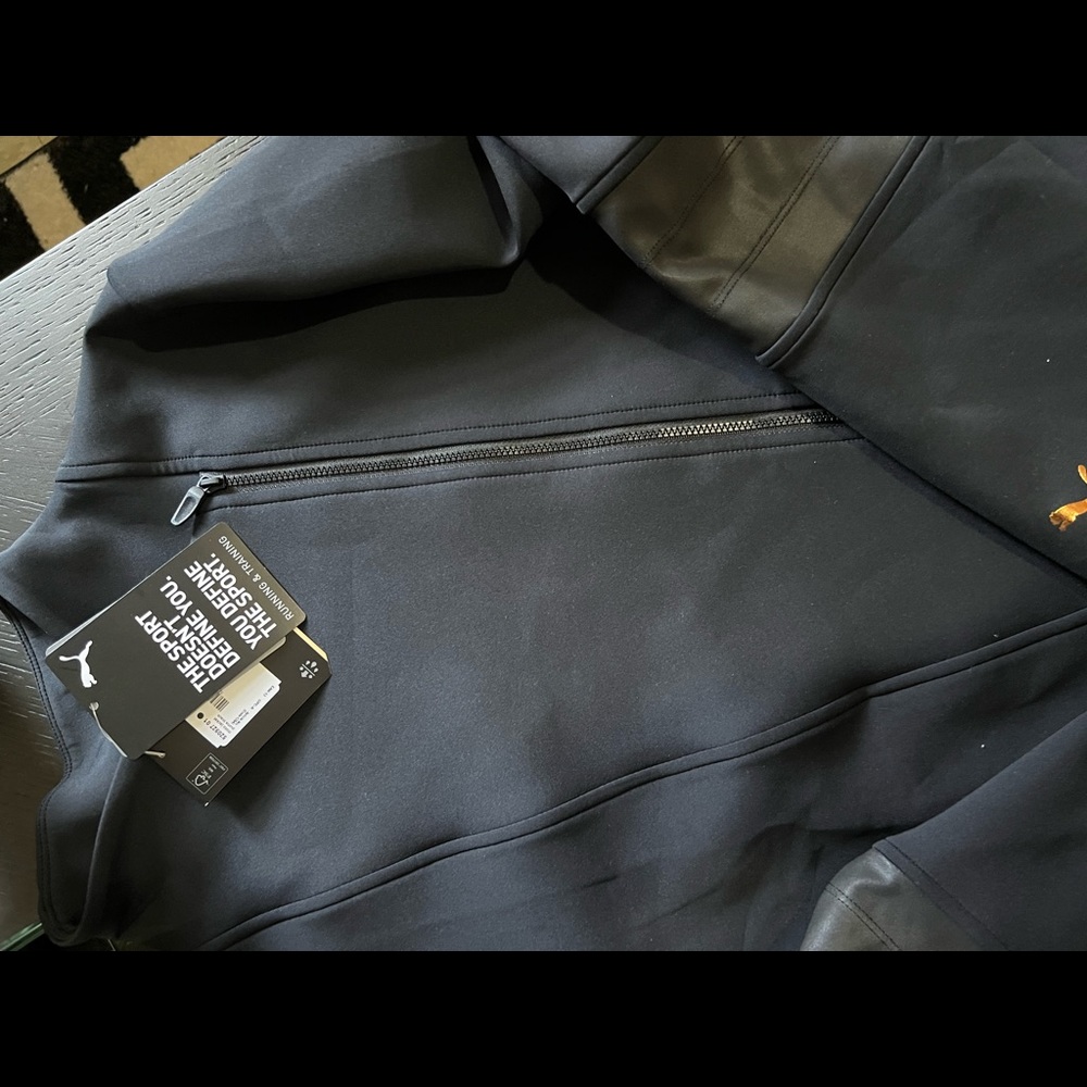 Workout jacket - Picture 6 of 6